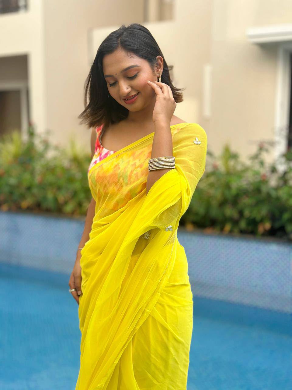 SOFT GEORGETTE DINNER SAREE WITH HANDWORK
